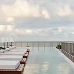 Setai Yacht